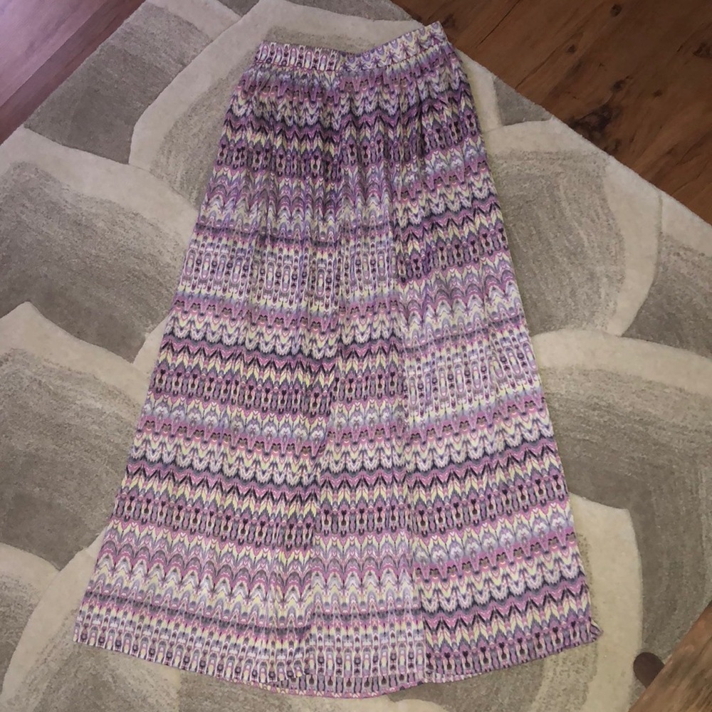 Victoria Secret Maxi Skirt!